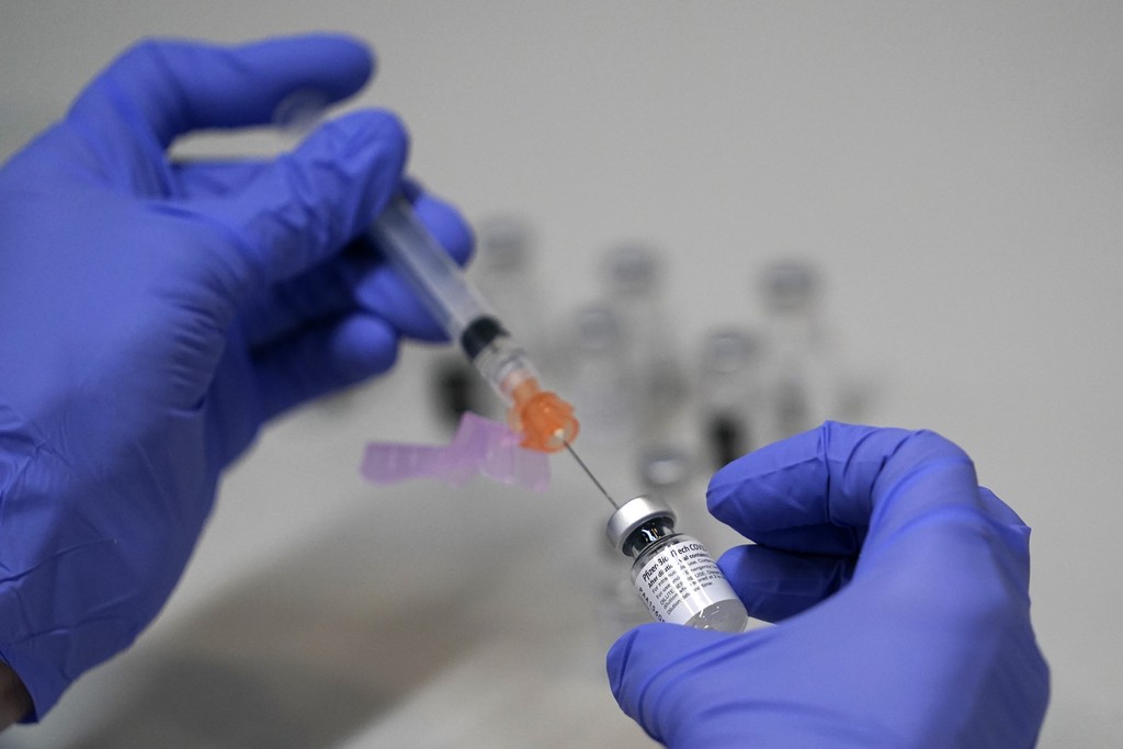 Οι διεθνείς αντιδράσεις για την άρση της πατέντας των εμβολίων