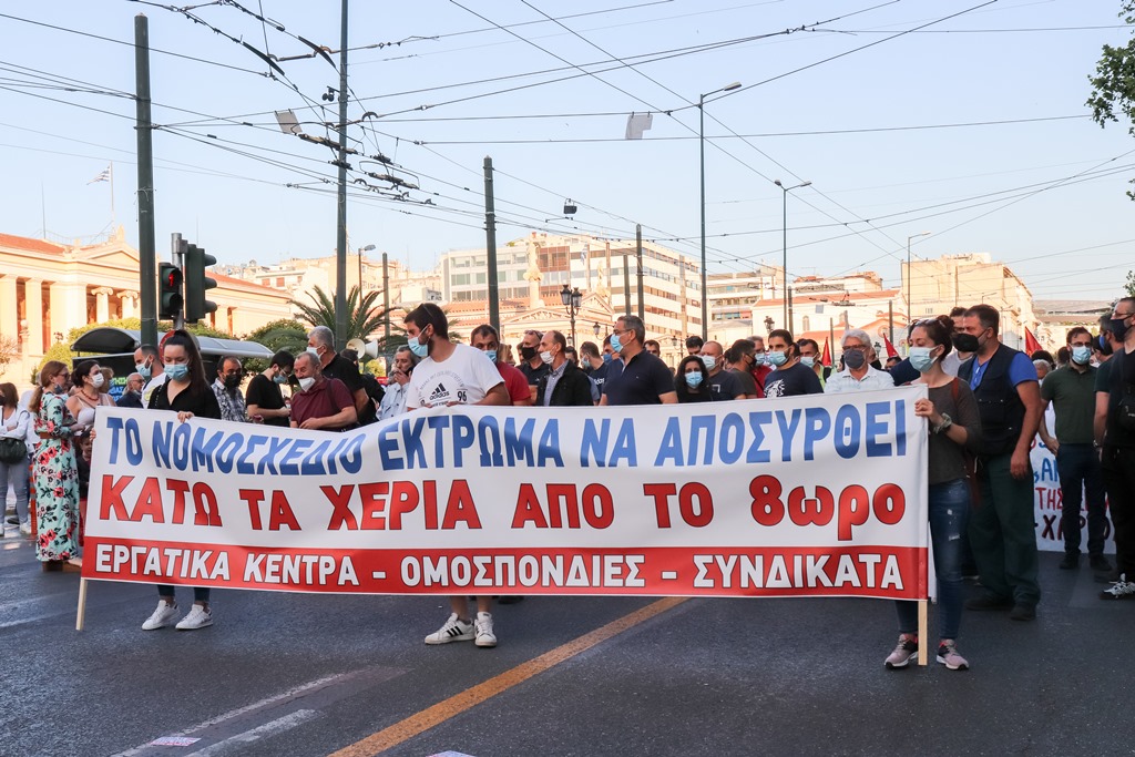 Mαζικό «όχι» στο αντεργατικό νομοσχέδιο – Ποιοι απεργούν και πώς θα κινηθούν τα ΜΜΜ