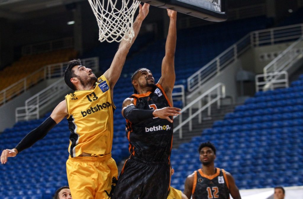 Basket League: «Εξαψήφιο» ρεσιτάλ από ΑΕΚ και Προμηθέα