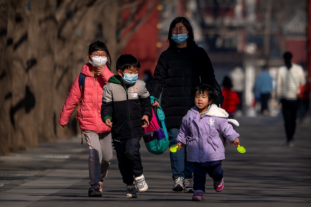 Κίνα: «Πράσινο φως» για τη χρήση του εμβολίου Sinovac από παιδιά τριών ετών