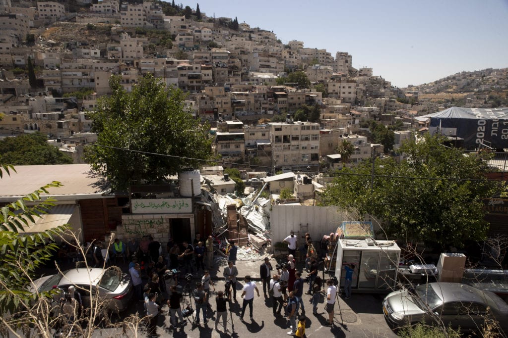 Κατεδαφίσεις σπιτιών Παλαιστινίων στην ανατολική Ιερουσαλήμ για την ανέγερση… θεματικού πάρκου (Video)
