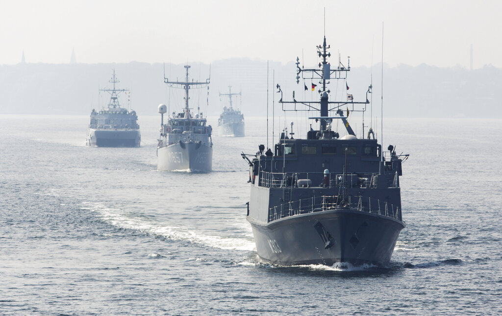 Ουκρανικές και αμερικανικές δυνάμεις αρχίζουν στρατιωτικά γυμνάσια στη Μαύρη Θάλασσα