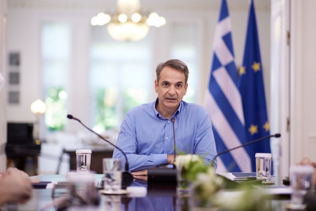 «Πυρά» ΣΥΡΙΖΑ κατά Μητσοτάκη: Διχάζει τους πολίτες για να κρύψει την αποτυχία του