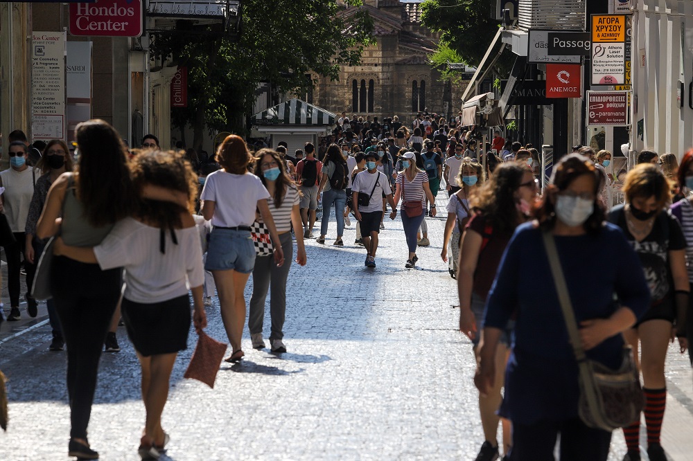 Τι αλλάζει από σήμερα με νυχτερινή κυκλοφορία – Σε ποιους χώρους εστίασης επιστρέφει η μουσική