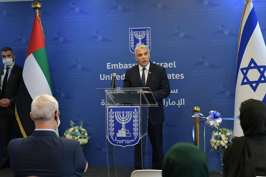 «Ιστορική» επίσκεψη του ισραηλινού υπουργού Eξωτερικών τα Ηνωμένα Αραβικά Εμιράτα