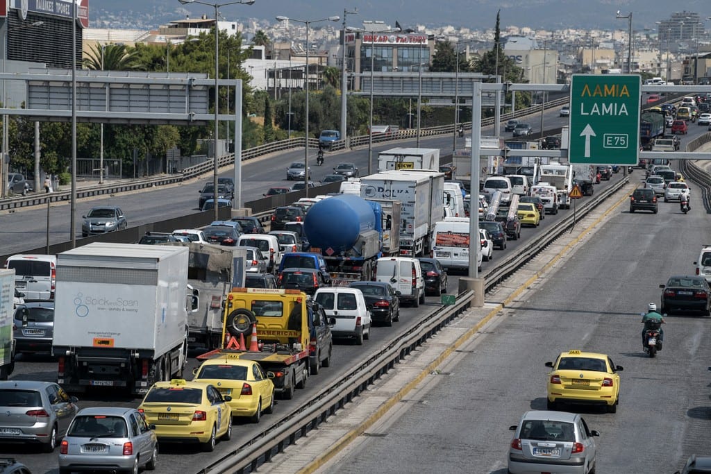 Μεγάλο μποτιλιάρισμα στον Κηφισό λόγω τροχαίου