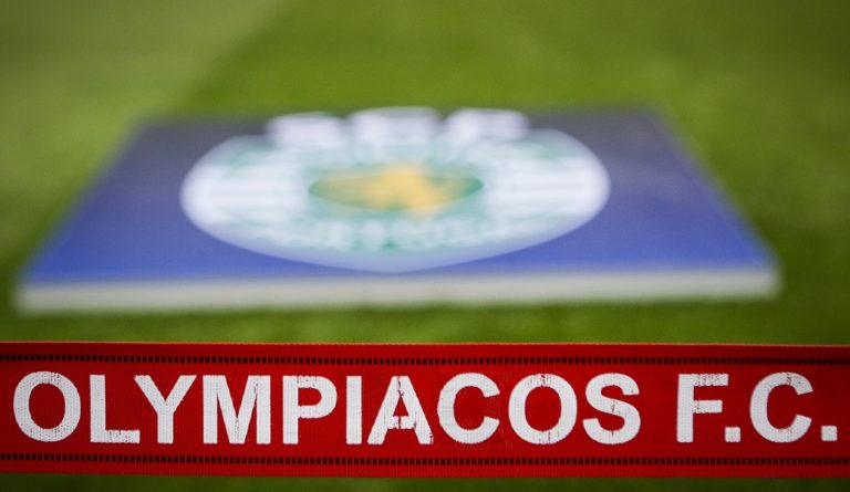 Ολυμπιακός: «Το ελληνικό ποδόσφαιρο διοικείται από εγκληματική οργάνωση, ανύπαρκτα τα Υπουργεία Αθλητισμού και Προστασίας του Πολίτη»