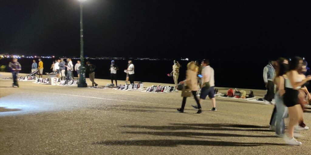Θεσσαλονίκη: Zευγάρι μικροπωλητών εγκατέλειψε το παιδί τους για να γλιτώσει τη σύλληψη! (video)