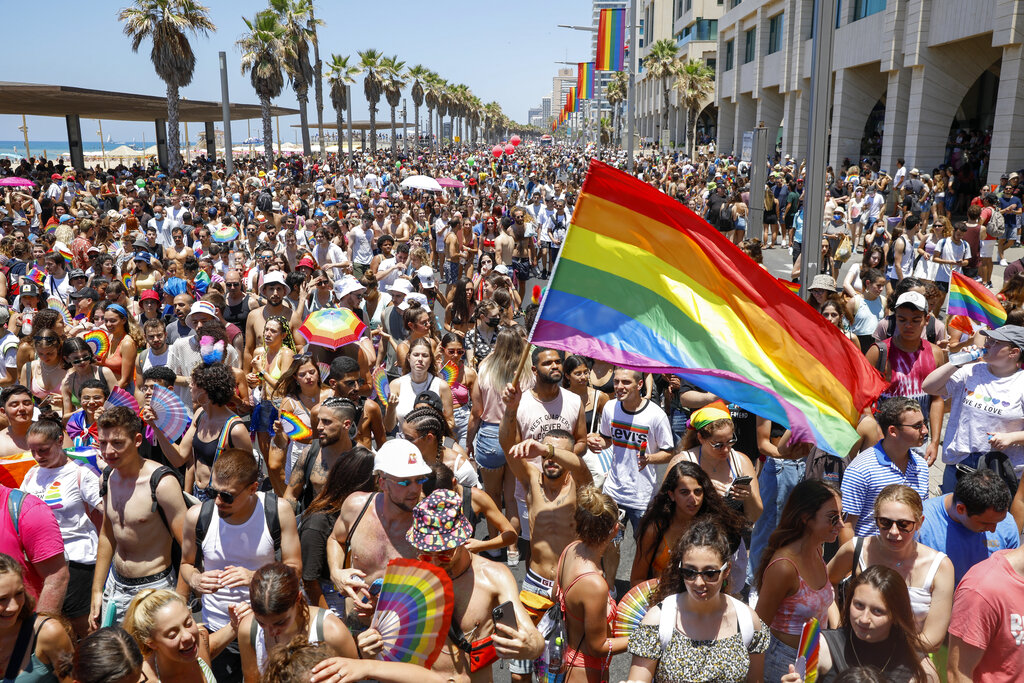 Ισραήλ: Πάνω από 100.000 άτομα στο «Pride» του Τελ Αβίβ