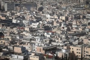 Ξεζουμίζουν και τους ιδιοκτήτες