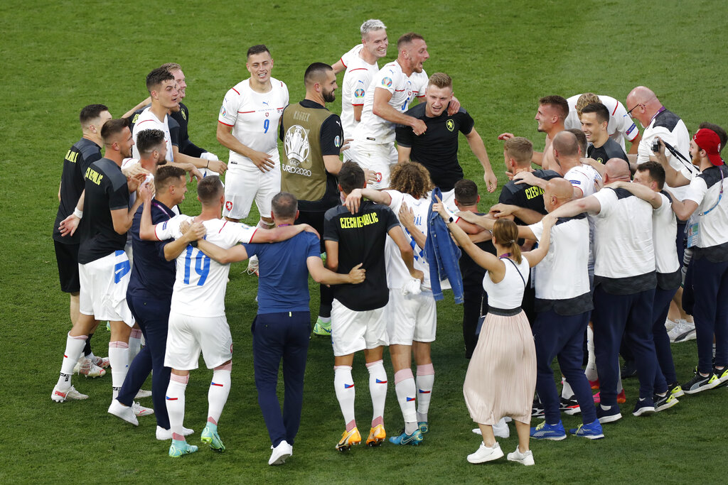 Euro 2020: Νοκ-άουτ η Ολλανδία από τους Τσέχους (2-0)