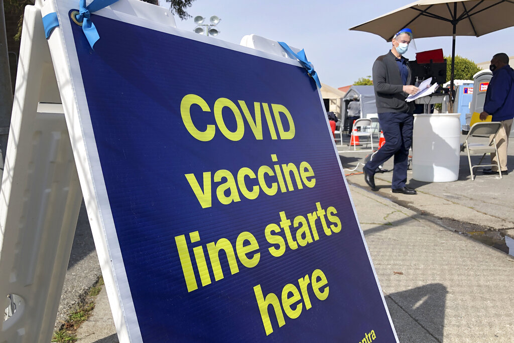 Μόσιαλος για ΗΠΑ: Σχεδόν όλοι οι θάνατοι από Covid άτομα που δεν εμβολιάστηκαν