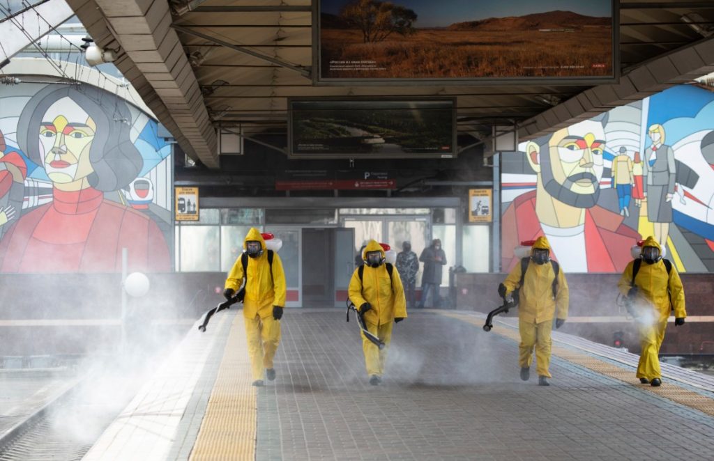 Ρωσία: 379 θάνατοι και 9.977 νέα κρούσματα κορονοϊού το τελευταίο 24ωρο