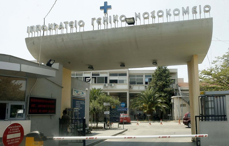 Θεσσαλονίκη: Πατέρας παρέσυρε με το ΙΧ του το 20 μηνών κοριτσάκι του – Νοσηλεύεται σε σοβαρή κατάσταση