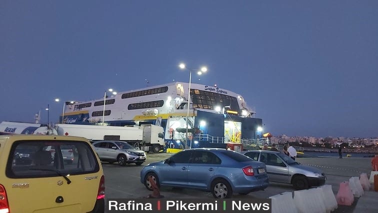 Συναγερμός στο λιμάνι της Ραφήνας για δεκάδες ύποπτα κρούσματα σε πλοίο από την Ιο