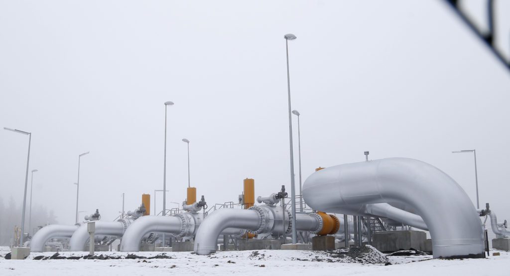 Μέρκελ για Nord Stream 2: «Ένα καλό βήμα» – Ανησυχία στην Ανατολική Ευρώπη