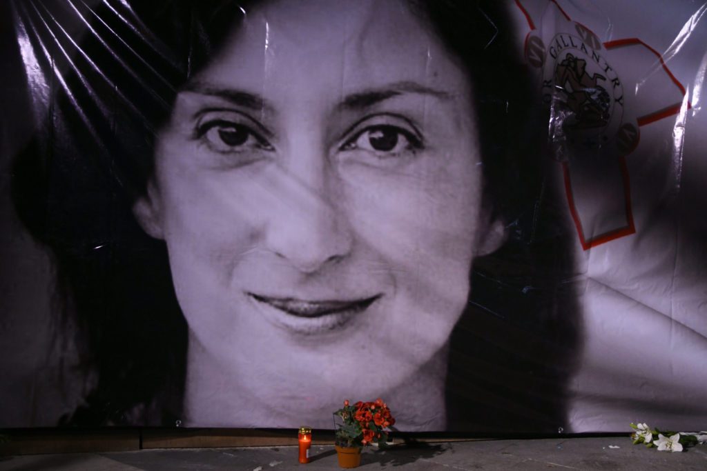 Έκθεση- κόλαφος: Το κράτος της Μάλτας ευθύνεται για τη δολοφονία της δημοσιογράφου Ντάφνε Καρουάνα Γκαλιζία