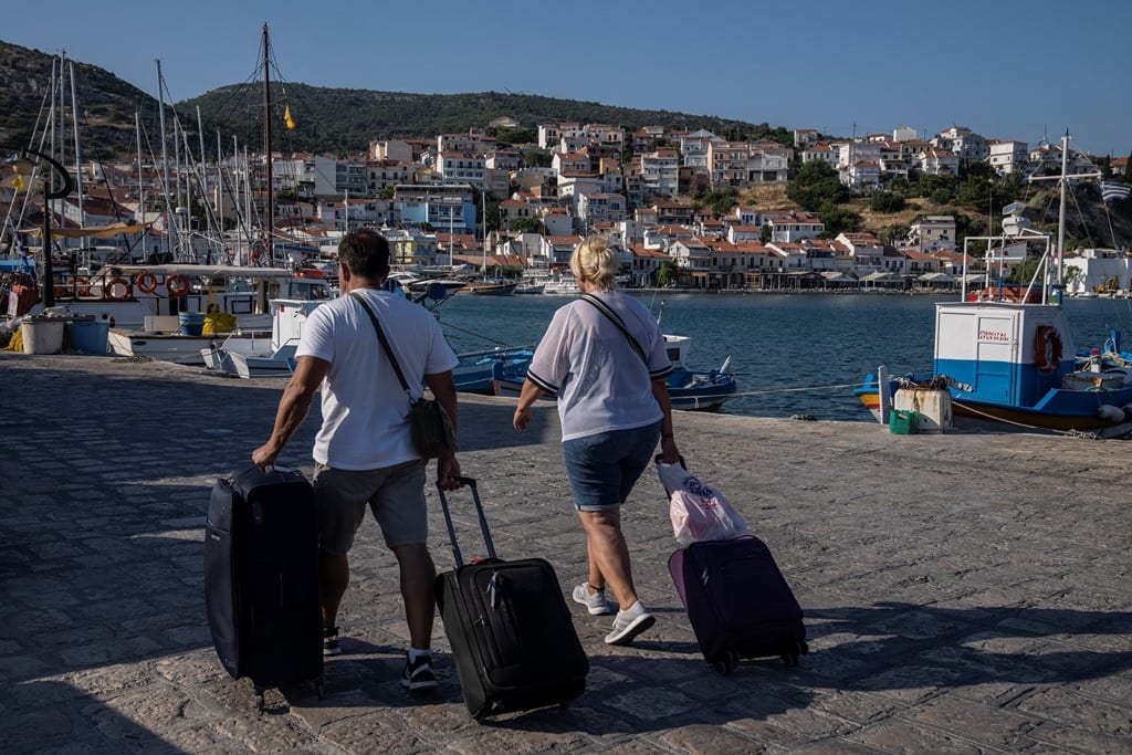 Καπραβέλος: Τα κρούσματα στη Μύκονο είναι εισαγόμενα που δεν εντοπίστηκαν στους ελέγχους