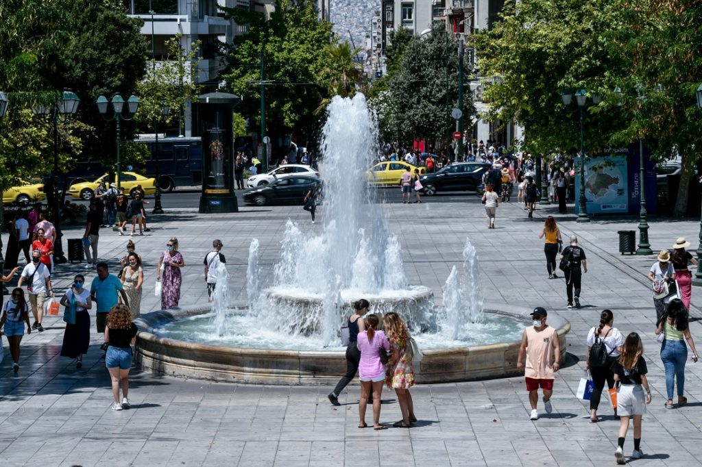 Κορονοϊός: Αύξηση κρουσμάτων και διασωληνώσεων – 12 νεκροί το τελευταίο 24ωρο – Η γεωγραφική κατανομή