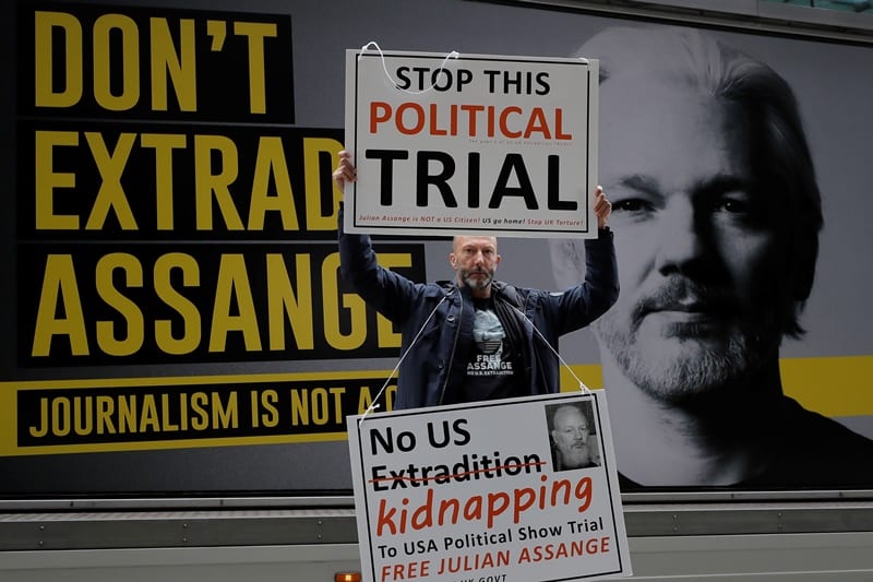 To DiEM25-MεΡΑ25 σε πανευρωπαϊκή κινητοποίηση για την άμεση αποφυλάκιση του Τζούλιαν Ασάνζ