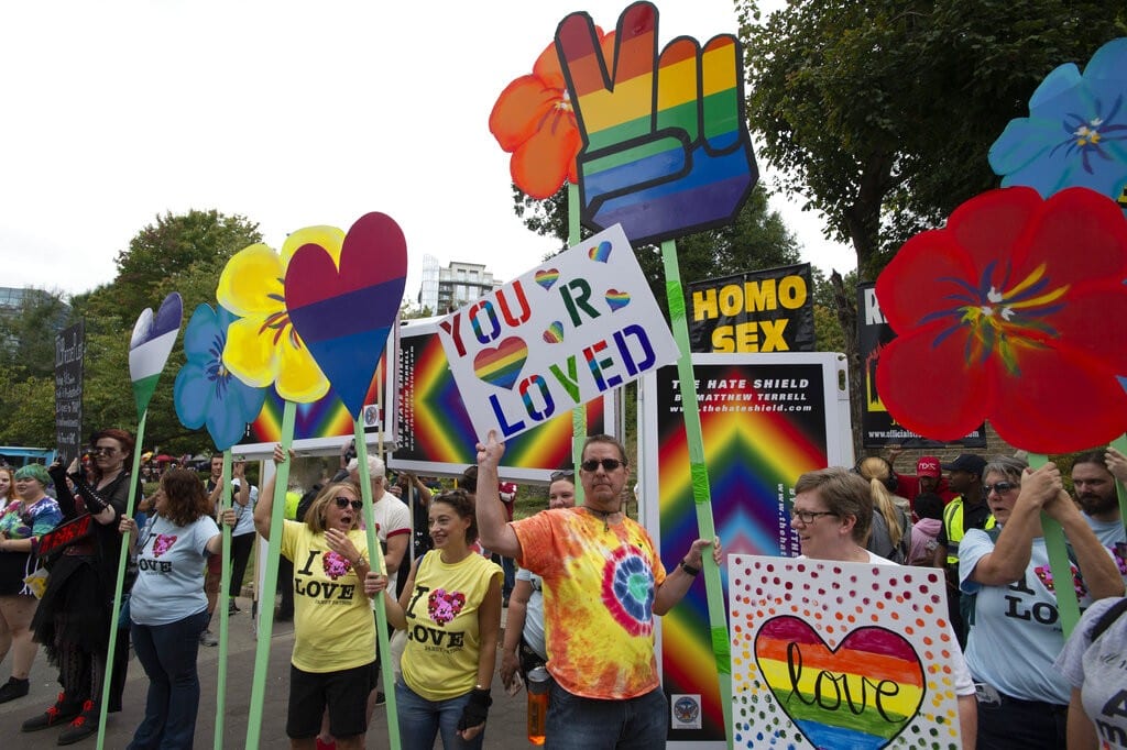 Γεωργία: Ματαίωση Gay Pride έπειτα από τις βιαιότητες ομοφοβικών πολιτών