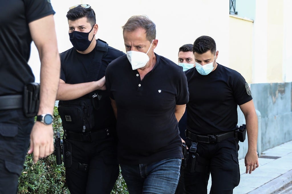 Ο Λιγνάδης δηλώνει αθώος και ζητά να αποφυλακιστεί με «βραχιολάκι»