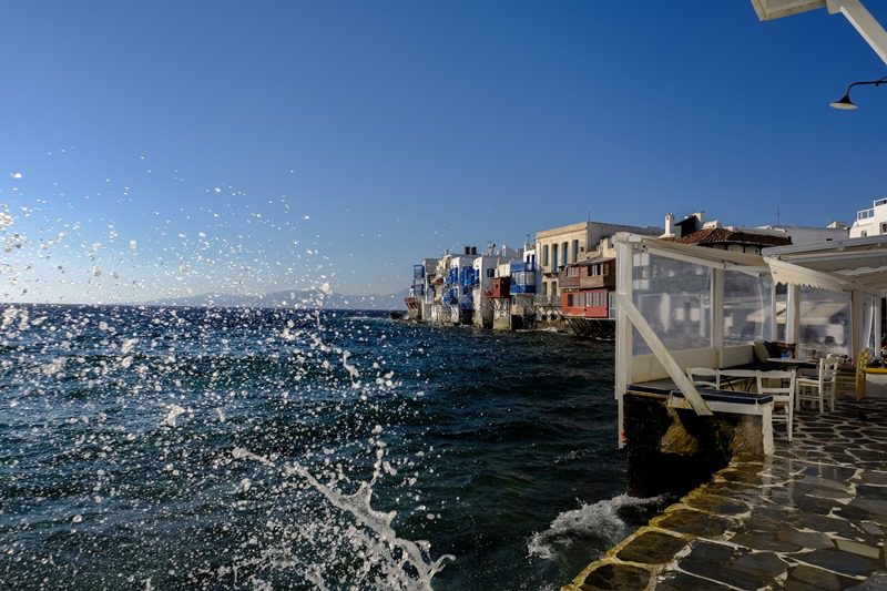 Νίκος Συρμαλένιος: Επιτέλους η Πολιτεία πρέπει να δώσει ένα τέλος στη Μαφία της Μυκόνου