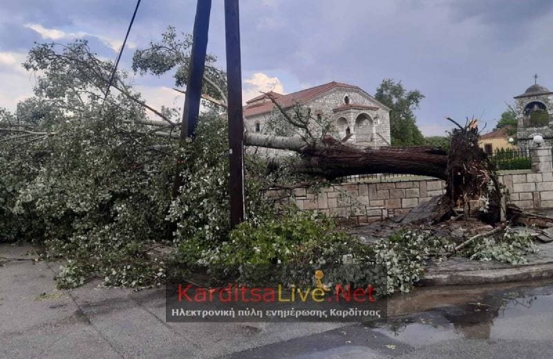 Kαρδίτσα: Μπουρίνι σάρωσε τον Παλαμά – μεγάλες καταστροφές (video)