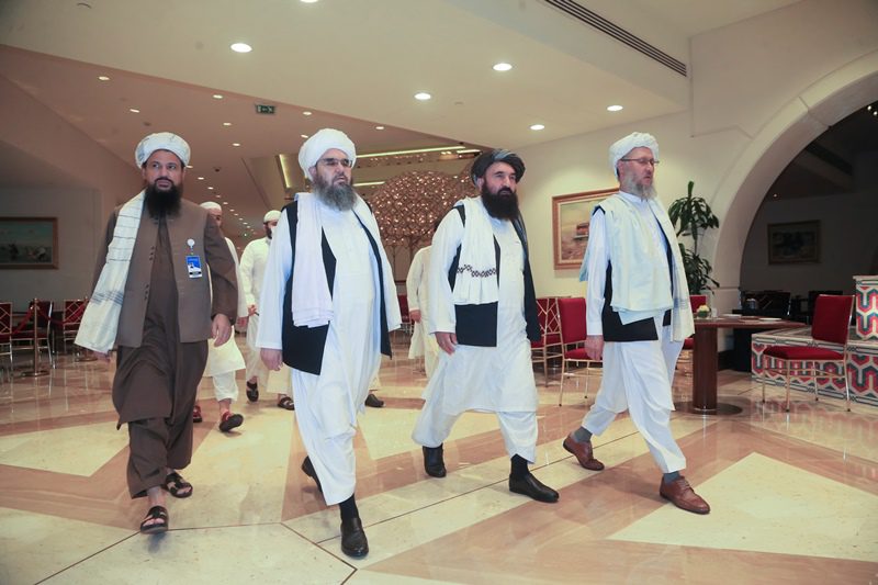 Στο Κατάρ η συνάντηση αντιπροσωπείας της αφγανικής κυβέρνησης με τους Ταλιμπάν