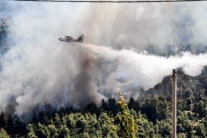 Ηράκλειο: Υπό μερικό έλεγχο η πυρκαγιά στην Καρκαδιώτισσα