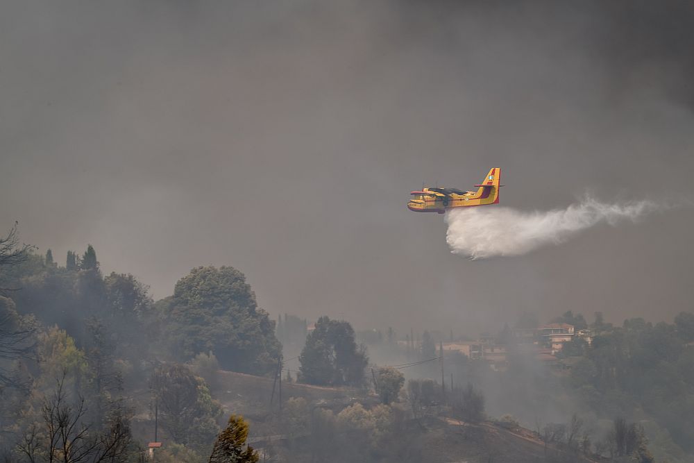 Φωτιά Γορτυνία: Σε διαθεσιμότητα ταξίαρχος μετά από καταγγελίες ότι ζήτησε μέσο για να στείλει πυροσβεστικό (Video)