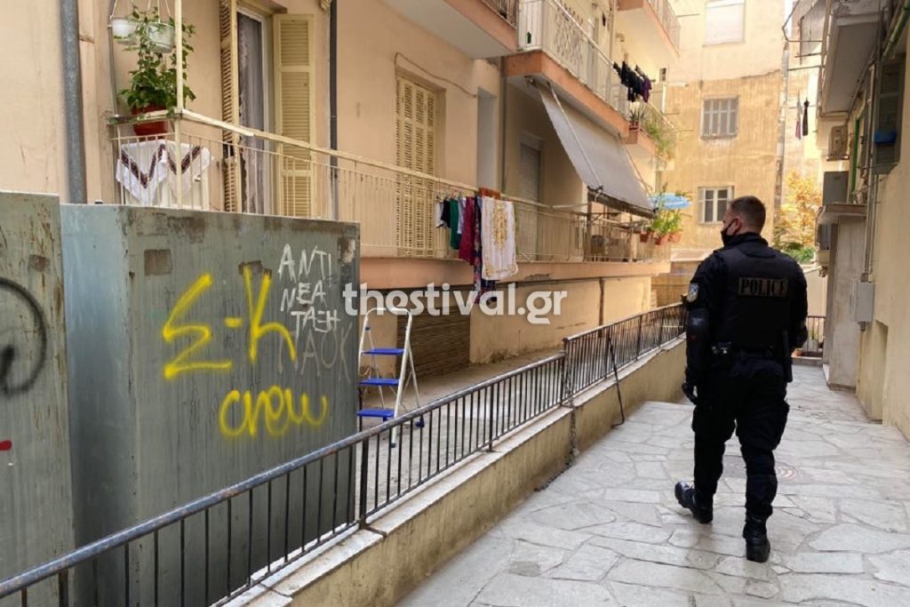 Νέα γυναικοκτονία στη Θεσσαλονίκη: Σκότωσε τη σύντροφό του μέσα στο διαμέρισμά της