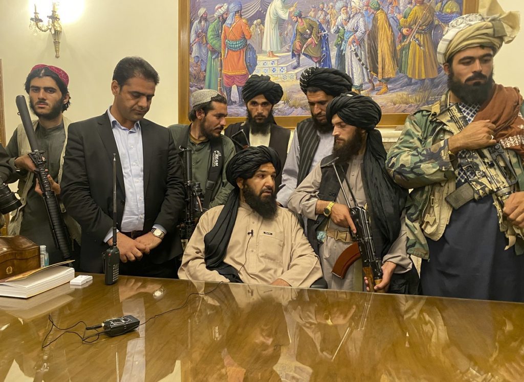 Αφγανιστάν: Οι Ταλιμπάν στην εξουσία – Αγνωστη η επόμενη ημέρα της χώρας
