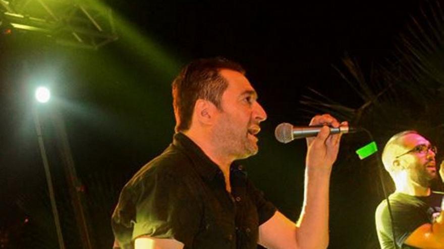 Πέθανε ο πρώην τραγουδιστής των Magic de Spell Νίκος Μαϊντάς