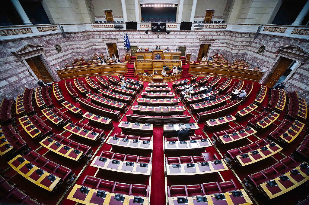 Σκάνδαλο υποκλοπών: «Μάχη» πολιτικών αρχηγών την Παρασκευή, συγκρότηση Εξεταστικής τη Δευτέρα