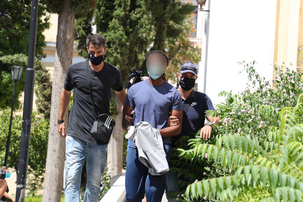 Συνήγορος Σεμέδο: «Η κοπέλα του έστειλε μήνυμα, αν θα βγουν ξανά το επόμενο βράδυ»