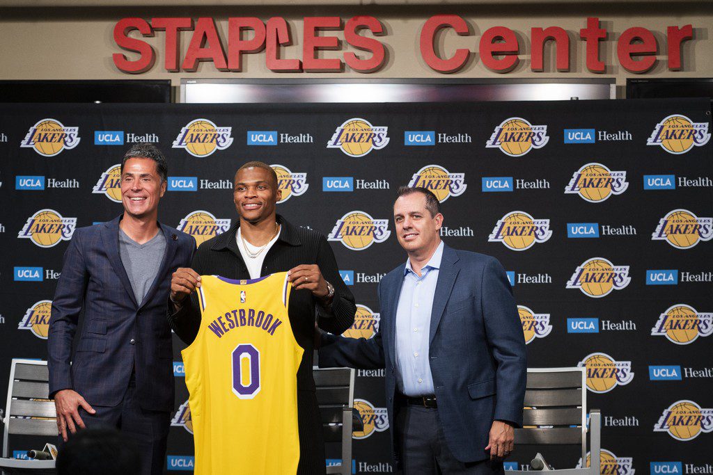 Lakers: Πήραν 101 σεζόν εμπειρίας με… ψίχουλα!