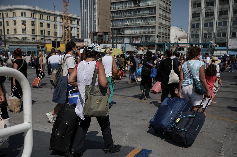 Τουρισμός: Δυναμική επιστροφή των ελλήνων ταξιδιωτών