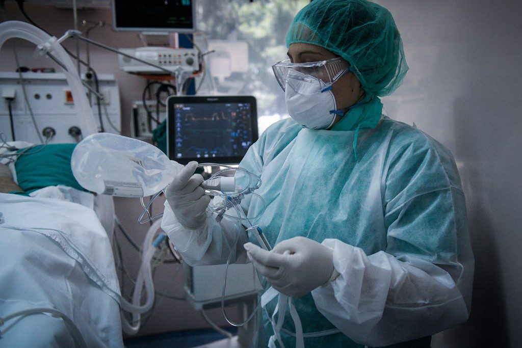 Νοσοκομείο Ρόδου: «Μπλακ άουτ» στην παροχή οξυγόνου – Αγωνία για 47 ασθενείς με κορονοϊό