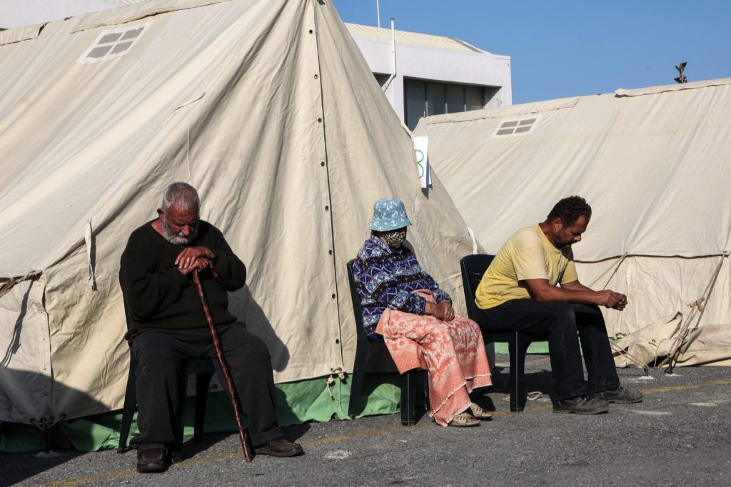 Οι κυβερνητικές εξαγγελίες για τους σεισμοπαθείς της Κρήτης – Τι ζητά η ΓΣΕΒΕΕ