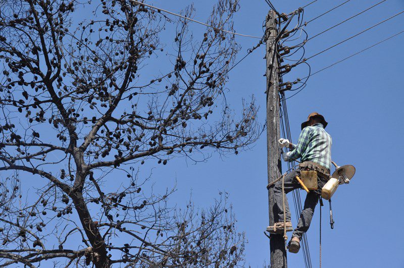 ΚΚΕ: Η πώληση του ΔΕΔΔΗΕ Θα φέρει νέα βάρη στα λαϊκά στρώματα