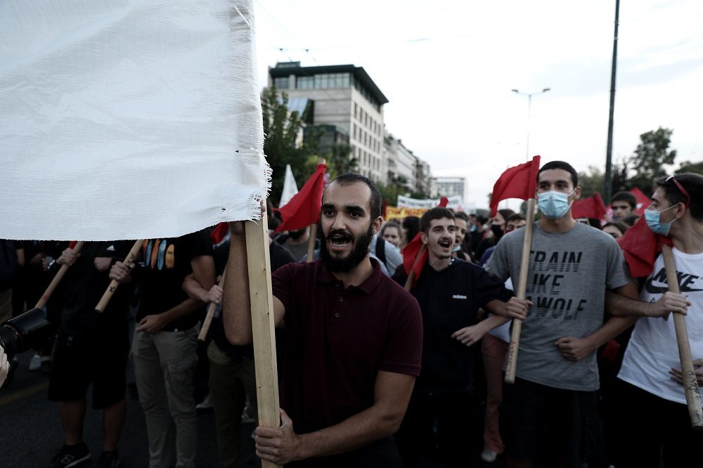 Αντιπολεμικές διαδηλώσεις την Τρίτη σε Αθήνα-Θεσσαλονίκη ενάντια στις συμφωνίες με ΗΠΑ-Γαλλία