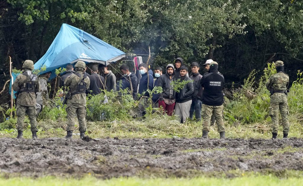 Πολωνία: Υπερψηφίστηκε η ανέγερση φράχτη στα σύνορα με την Λευκορωσία