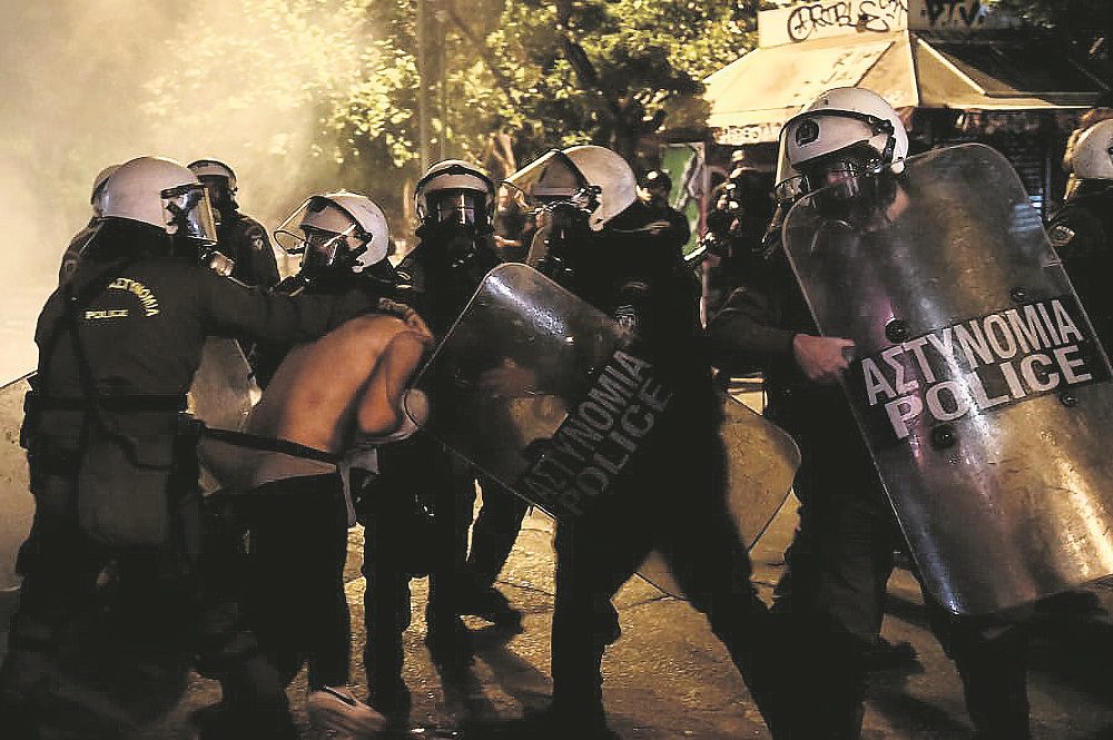 Μέρες αστυνομικής βίας και ασυδοσίας επί Μητσοτάκη