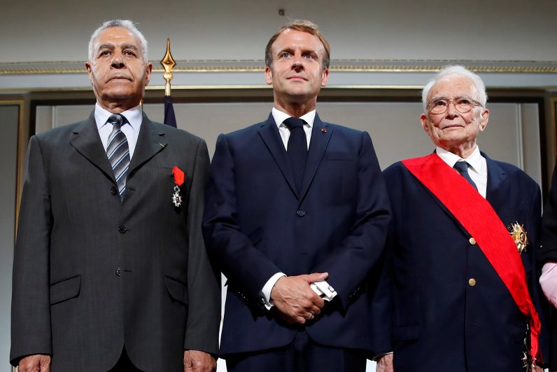 H Αλγερία ανακαλεί τον πρέσβη της στο Παρίσι