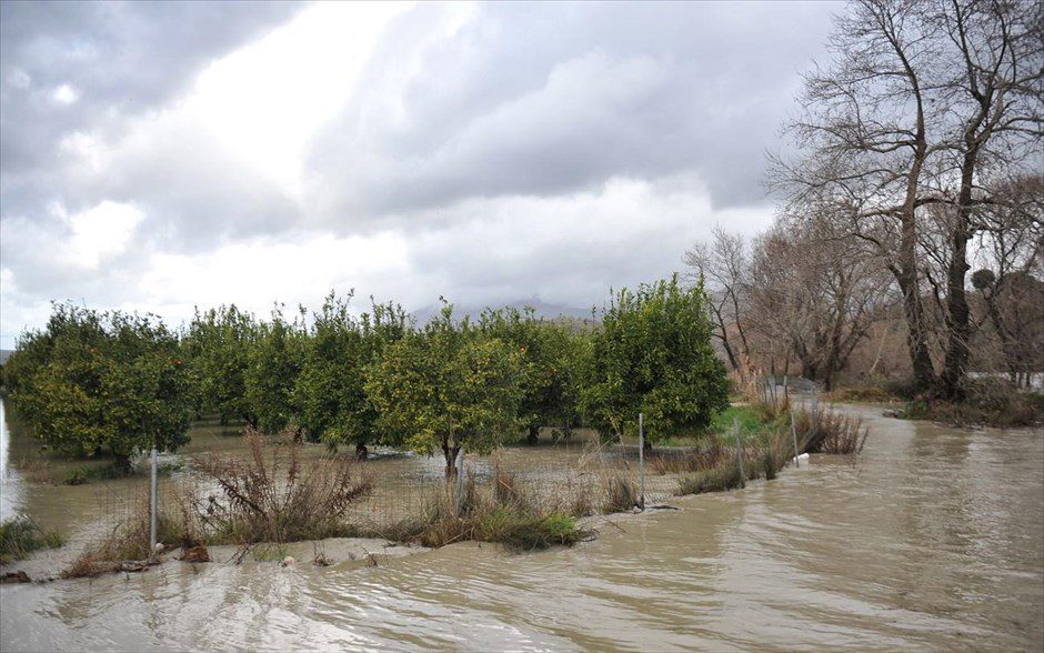 Αγρίνιο: Εκκενώθηκε προληπτικά οικισμός λόγω της ανόδου της στάθμης της λίμνης Λυσιμαχεία