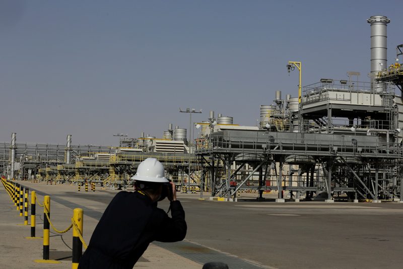 Σαουδική Αραβία: Ο πετρελαϊκός κολοσσός Aramco δεσμεύεται για ουδετερότητα άνθρακα έως το 2050