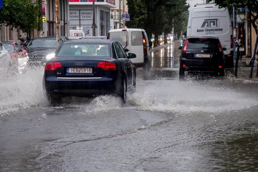 Κακοκαιρία «Μπάλλος»: Προειδοποίηση Κολυδά για πιθανές χαλαζοπτώσεις στην Αττική