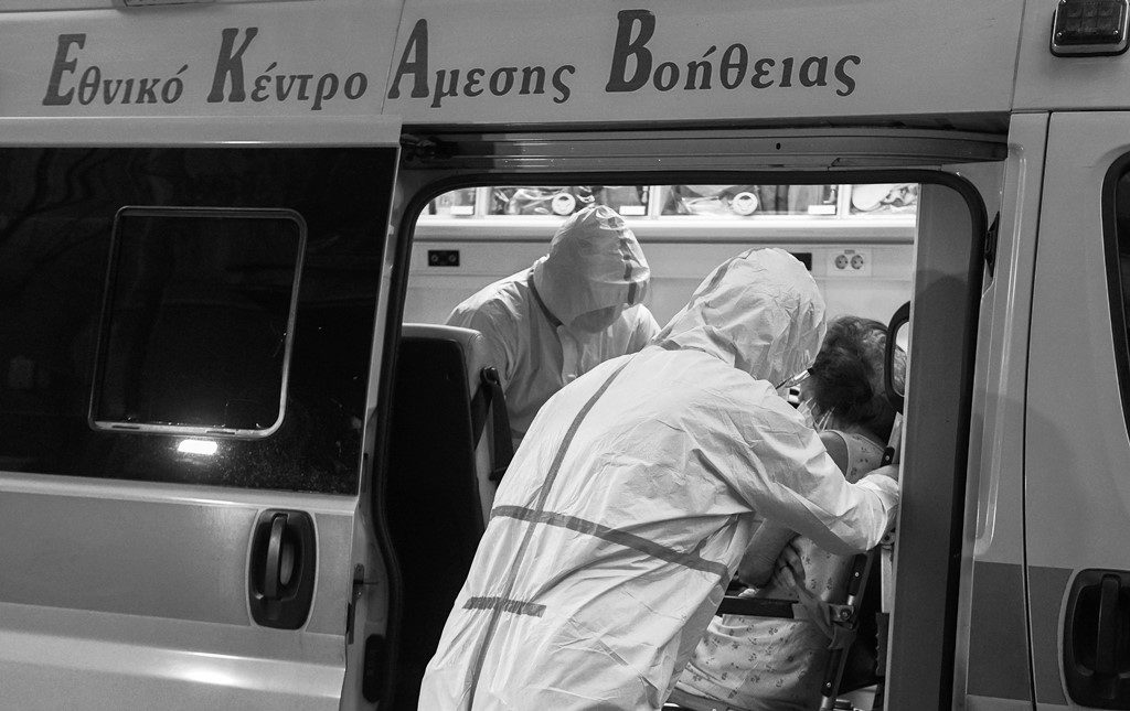 Κορονοϊός: Τρομάζει η κατάσταση στη Βόρεια Ελλάδα – Ασθενείς «διασωληνωμένοι προσωρινά στα χειρουργεία»