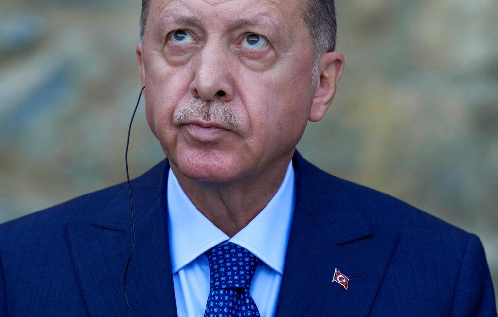 Το Ευρωπαϊκό Δικαστήριο επικρίνει την Τουρκία για το νόμο περί προσβολής του αρχηγού του κράτους
